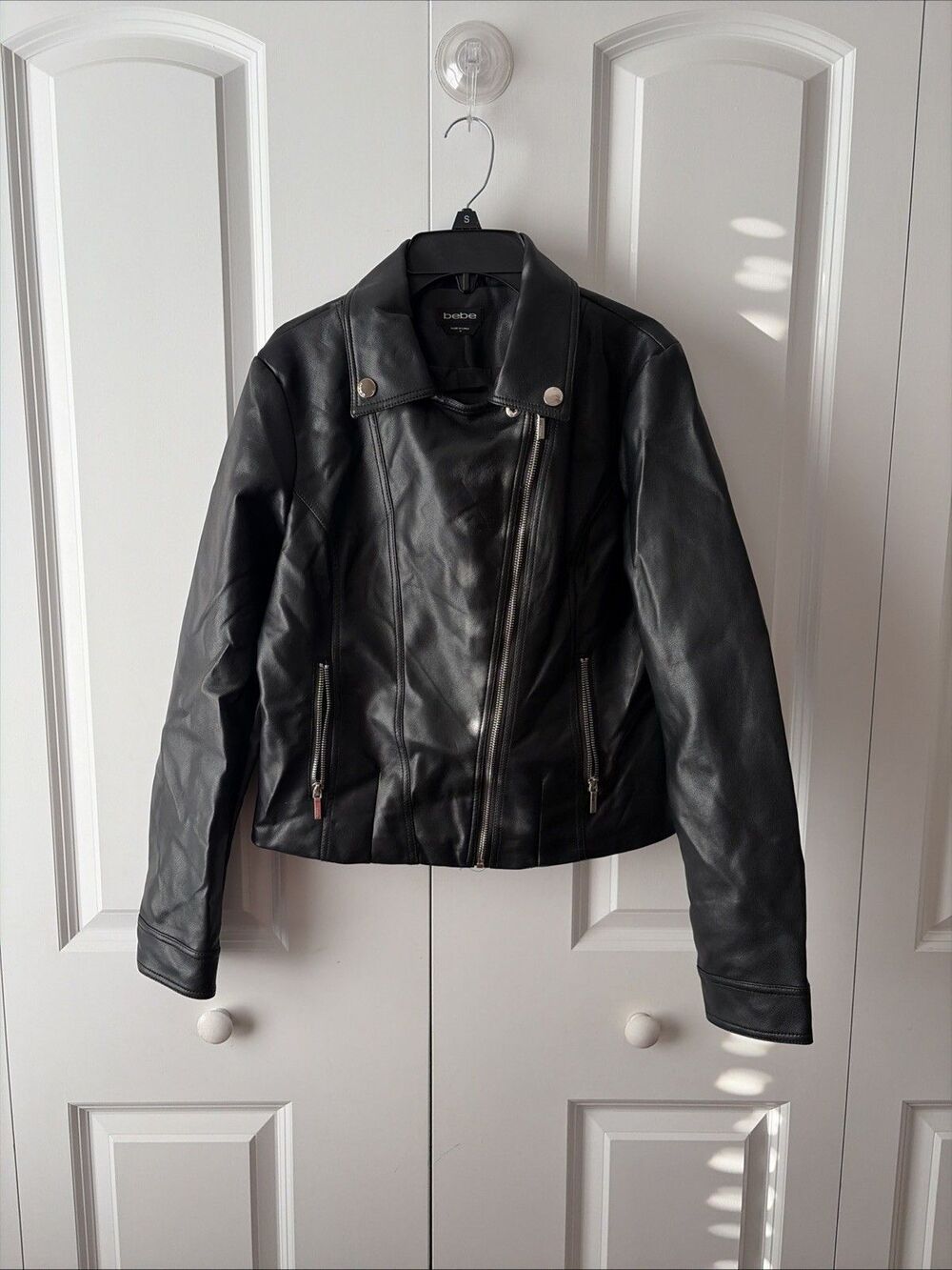 Bebe Women's Size Medium Faux Leather Biker Jacket Zipper